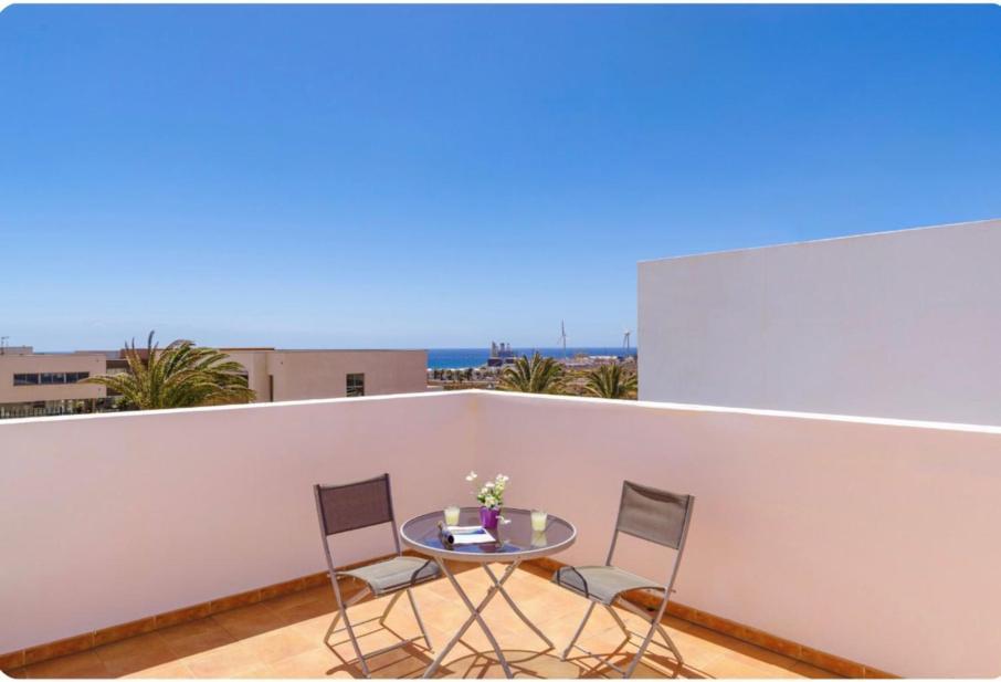 Spacious Private Villa & Private Heated Pool - Villa Sunshine Costa Teguise Exterior photo